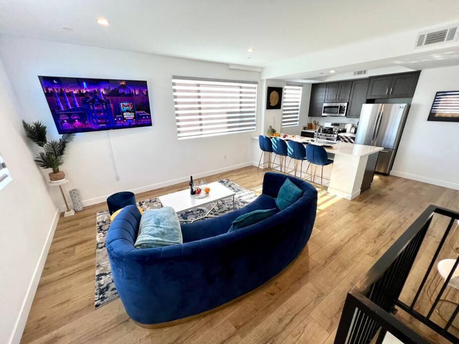 Luxury K-Town Dwelling With Private Rooftop Deck. Los Angeles Exterior photo